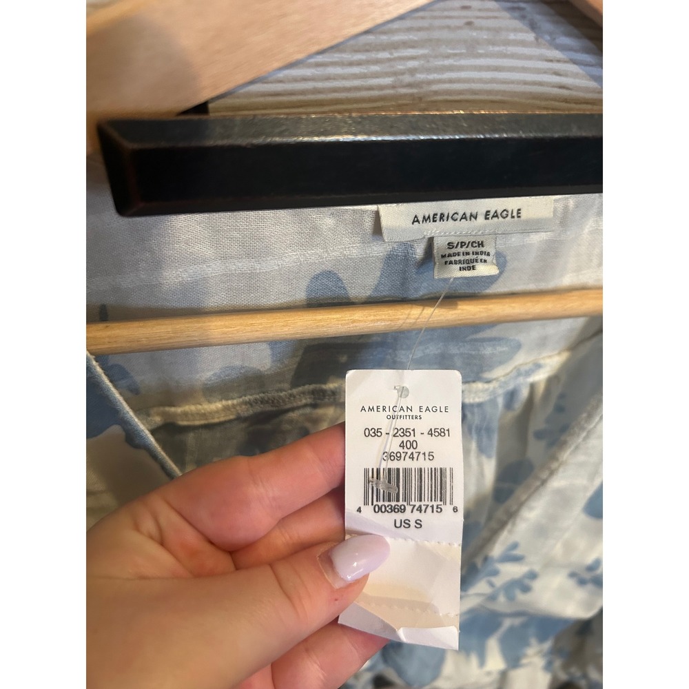 American Eagle Blue Floral Tie Front Crop Top Ruffle Blouse Small NWT 035-2351 - Picture 4 of 5